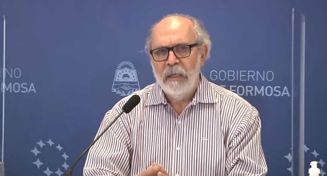 Cercanos al ministro Ibañez desmienten versiones sobre su salud