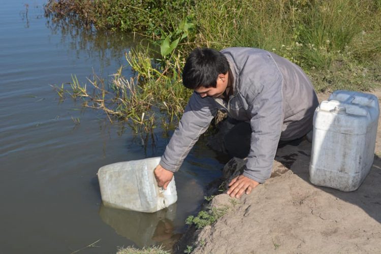 Lote 73: Preocupa al concejal Olivera que vecinos “tomen agua de una represa”