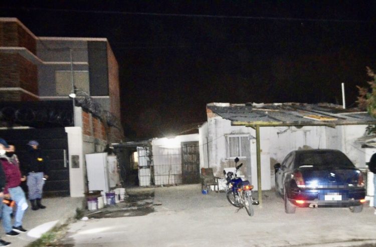 Una mujer mató a su pareja de una puñalada en el corazón