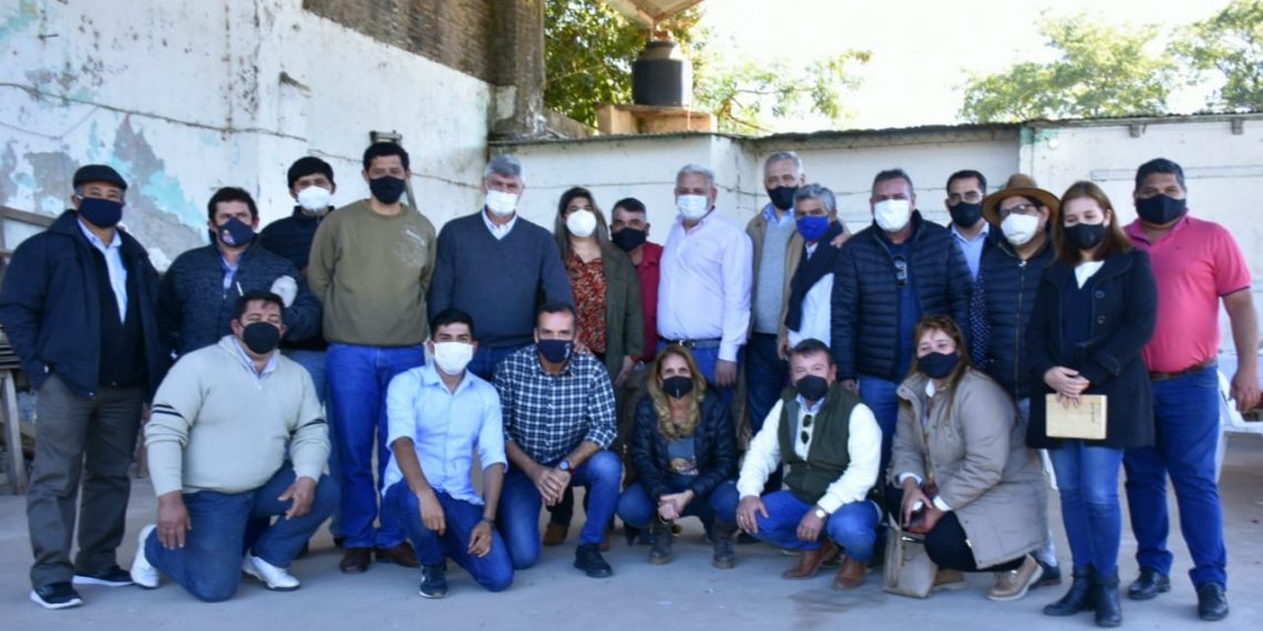 Referentes del centro oeste respaldaron la candidatura de Fernando Carbajal