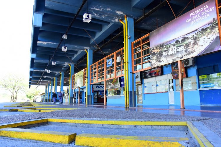 El Gobierno rehabilita vuelos y transporte terrestre desde el 15 de agosto