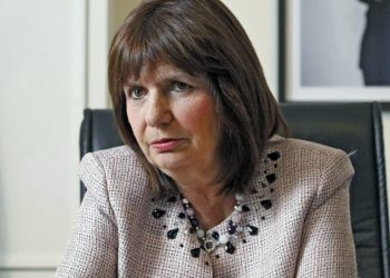 Patricia Bullrich llega en apoyo a los precandidatos Fernando Carbajal y “Mili” Maciel