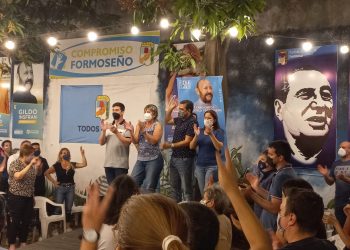 Encuentro peronista reunió a precandidatos y dirigentes