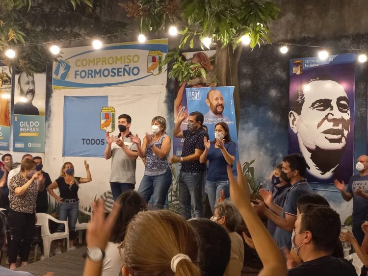 Encuentro peronista reunió a precandidatos y dirigentes