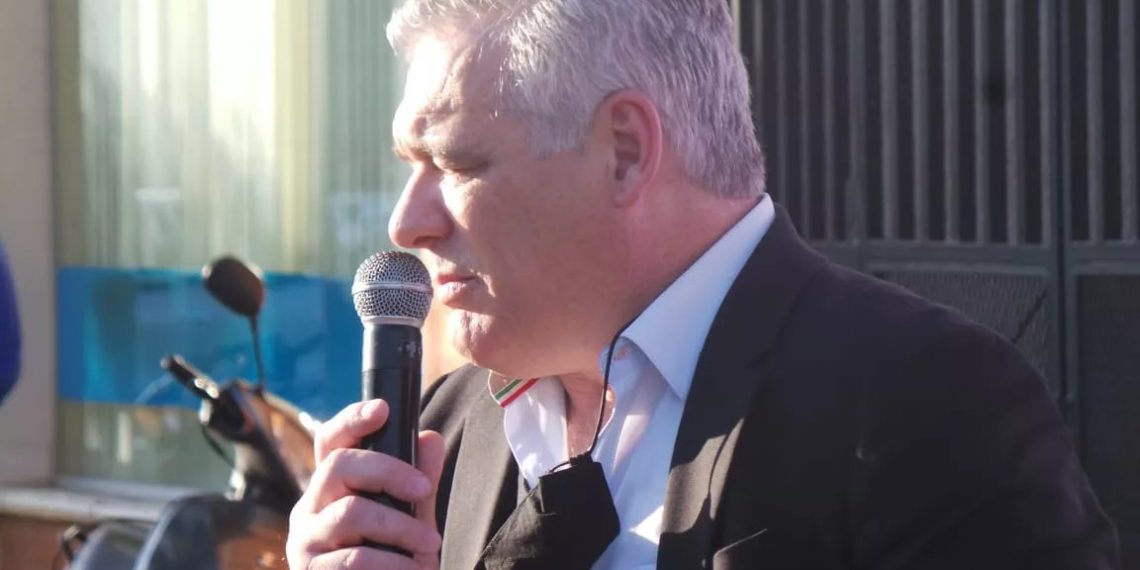 Carbajal dice que Ramiro «tiene miedito» al debate