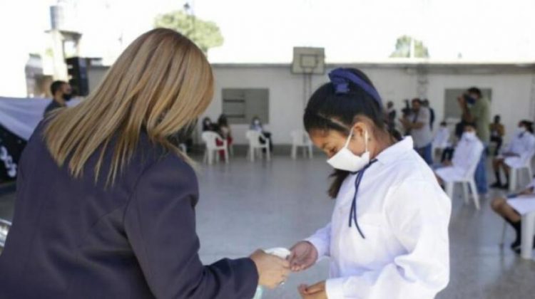 Reiniciarán clases presenciales en escuelas dependientes de Pirané, Patiño, Lomitas y Matacos
