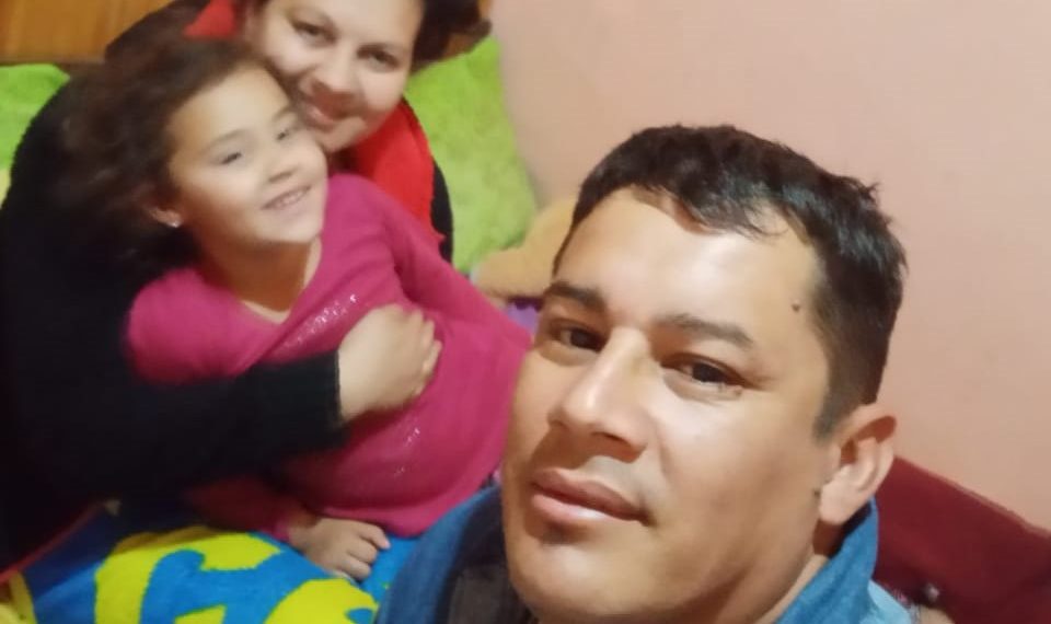 Pedido de una familia formoseña al gobernador: un módulo habitacional