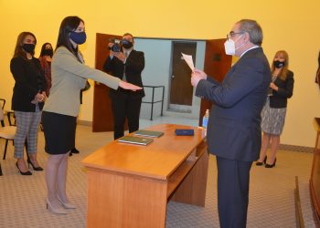 El STJ tomó juramento a la nueva secretaria de la Cámara Primera en lo Criminal