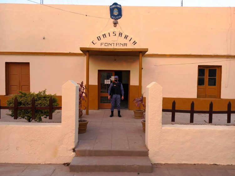 Fontana: policías encontraron a una niña de 4 años deambulando de madrugada