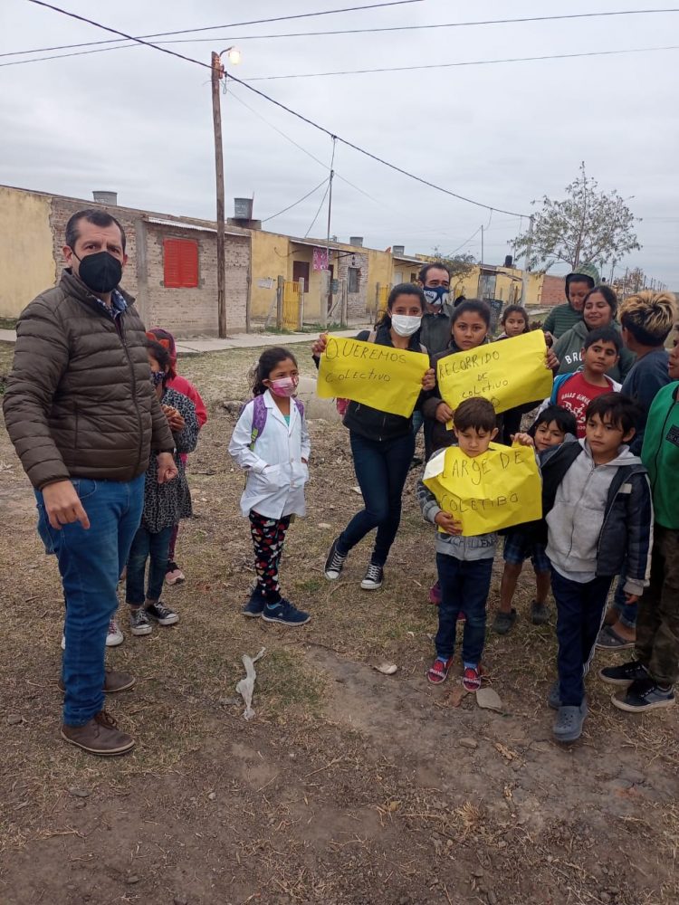 Olivera pidió que el servicio de colectivos llegue al barrio Lote 110