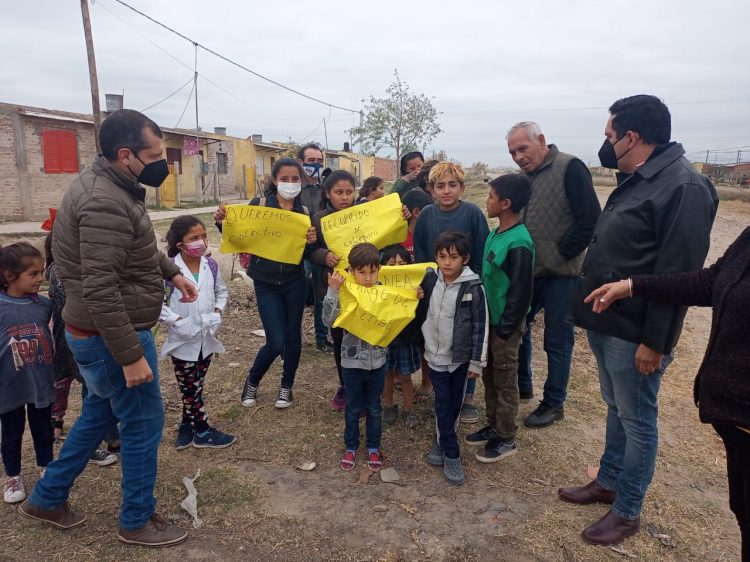 Olivera pidió que el servicio de colectivos llegue al barrio Lote 110