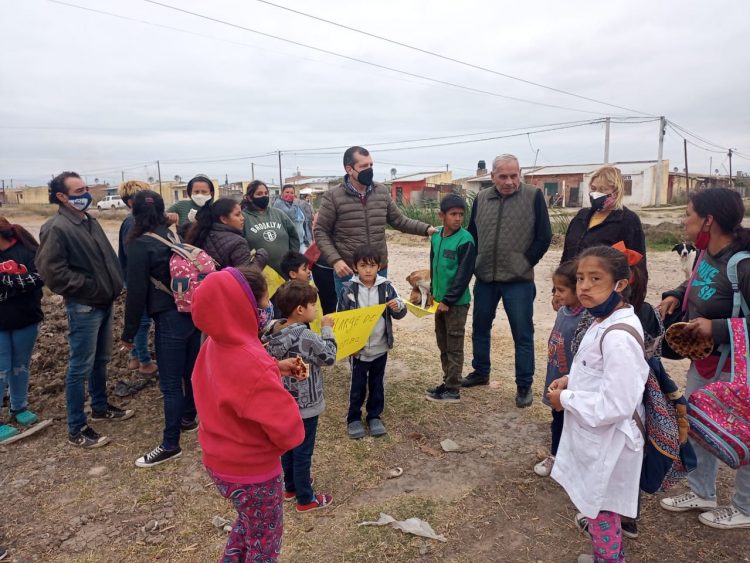 Olivera pidió que el servicio de colectivos llegue al barrio Lote 110