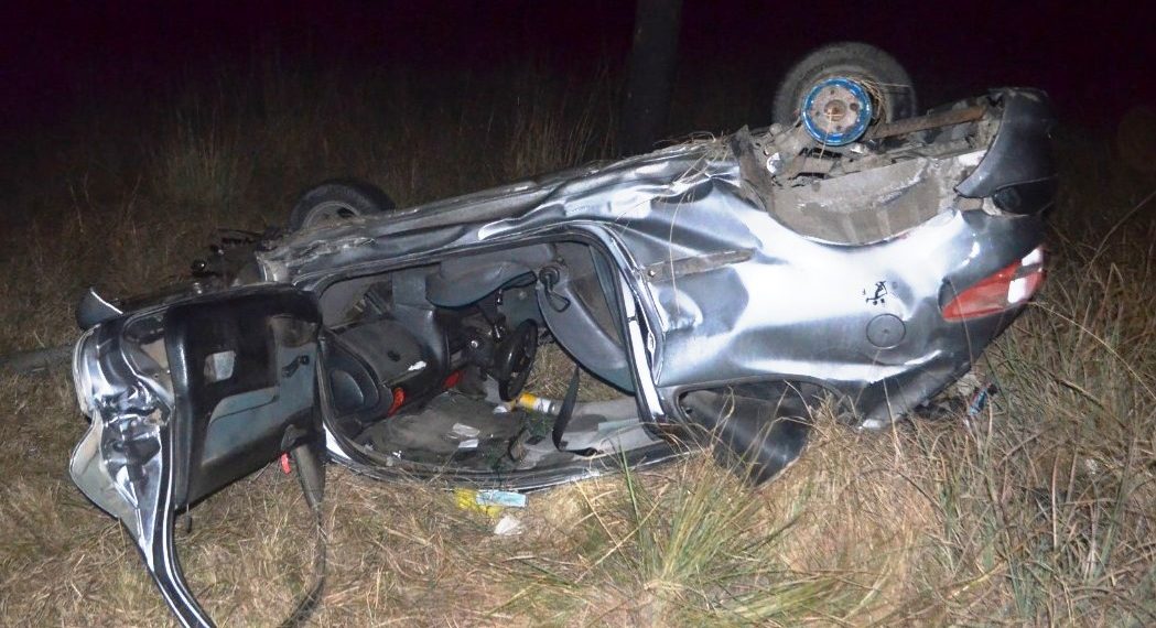 Volcó con su vehículo sobre ruta 81, sufrió lesiones graves