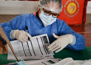 Hubo tres muertos y 282 contagios en el reporte oficial de este martes