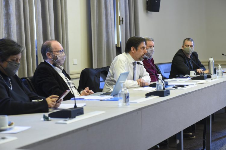 El Consejo Federal de Educación aprobó la propuesta nacional para intensificar la presencialidad