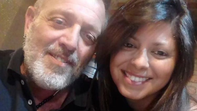 «Sin besos, sin abrazos», canción homenaje a los fallecidos en pandemia