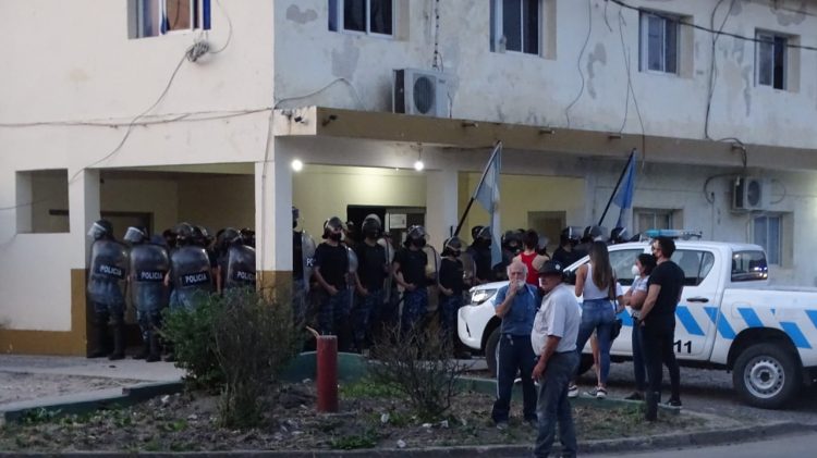 La historia del allanamiento que derivó en la detención de Suizer frente a la casa de Gildo