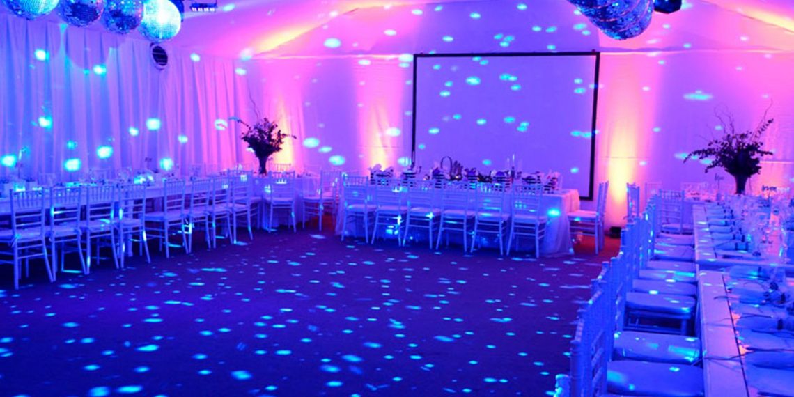 Los números epidemiológicos en baja abren la posible vuelta de boliches y salones de fiestas?