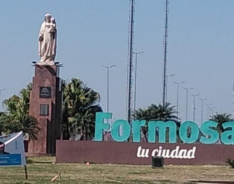 Falleció el escultor Fabriciano Gómez, creador de La Virgen ubicada al norte de la capital
