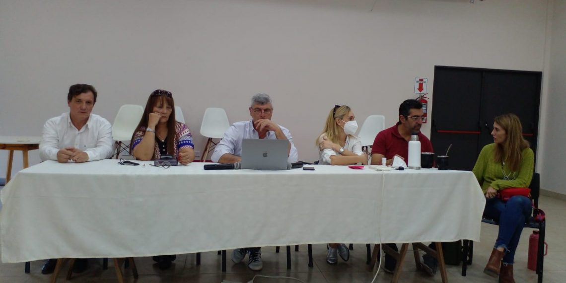 El frente definió espacios y espera la respuesta de Neme