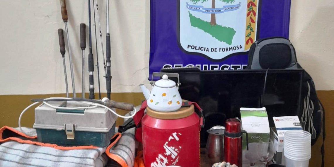 Robaron de todo de una casa quinta y la Policía descubrió que eran menores