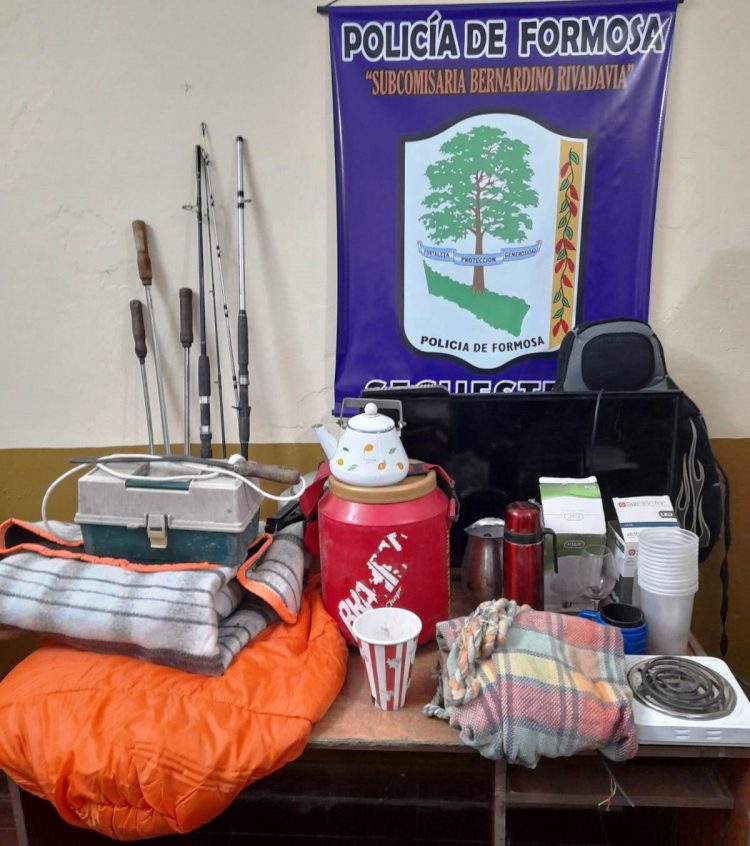 Robaron de todo de una casa quinta y la Policía descubrió que eran menores