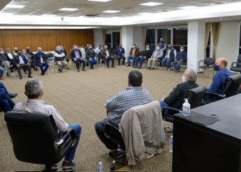 Gildo recibió a intendentes para analizar las PASO