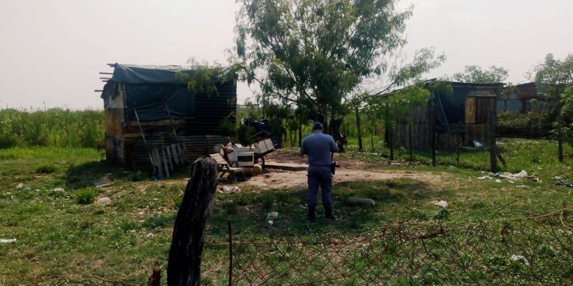 Murió solo hace días y hallan el cuerpo por la denuncia de vecinos ante el fuerte olor