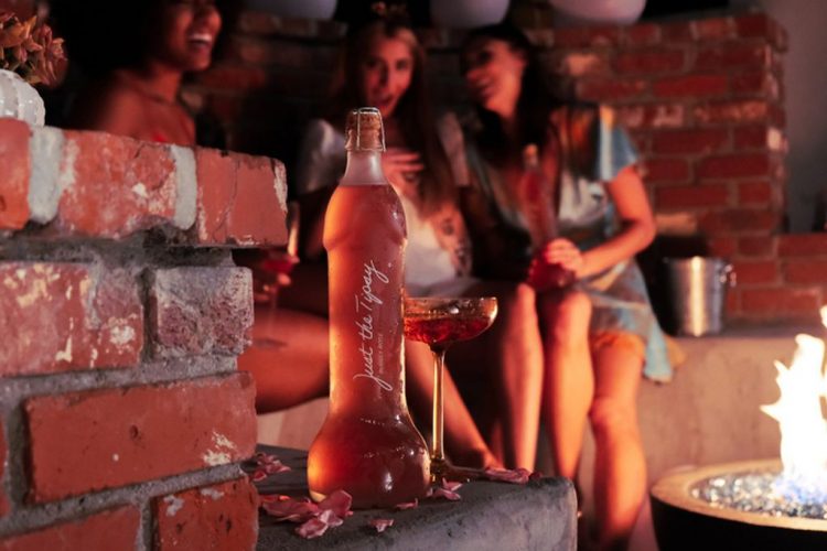 Lanzaron un vino con forma de pene: cómo es, cuánto sale y dónde se consigue