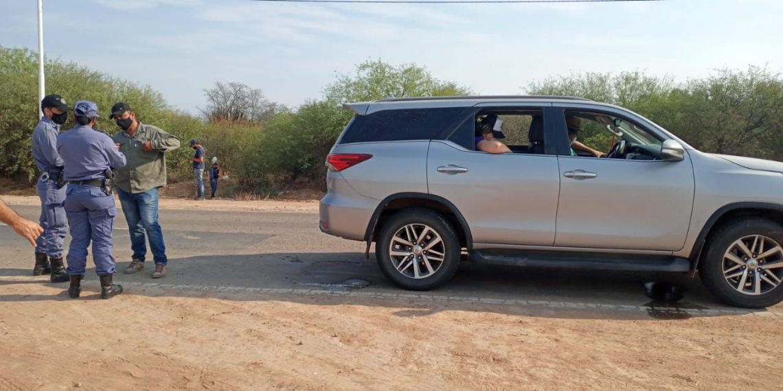 Por no tener impresa la DDJJ de ingreso, detuvieron a “Beto” Aranda