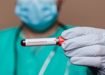 Otra jornada sin decesos y sigue bajando la cantidad de casos activos