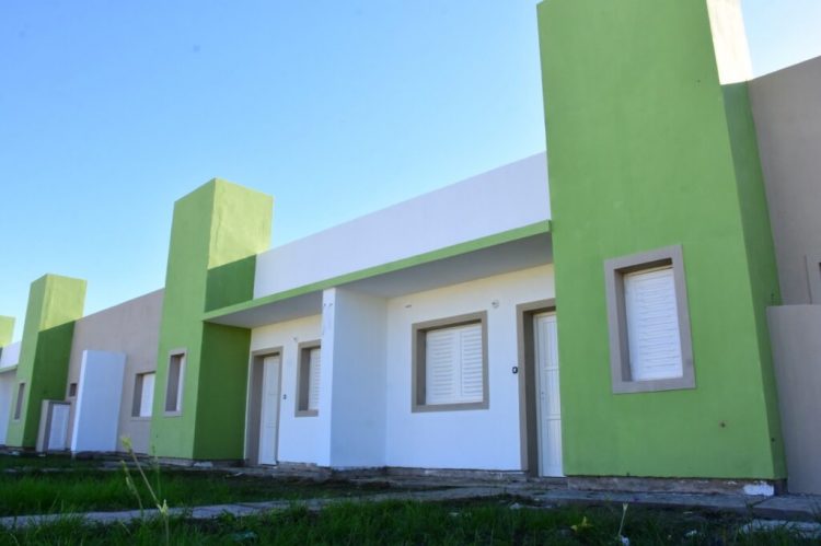 Ugelli destacó el impulso que tomó el programa de viviendas en toda la provincia