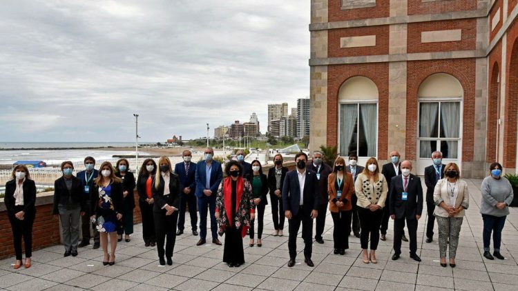 Los ministerios de Salud acordaron avanzar con la vacunación de menores de entre 3 y 12 años