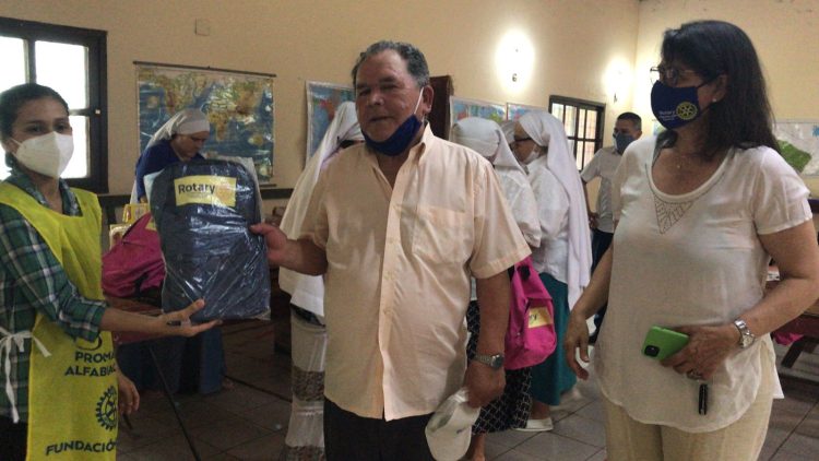 El Rotary Club 9 de Julio retomó su programa de alfabetización a mujeres adultas