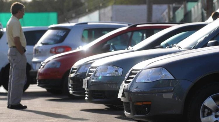 Cuánto vale tu auto usado: los precios de octubre para más de 5.000 modelos