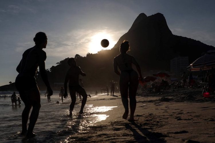 Apertura de fronteras: qué se necesita para viajar a Brasil, qué vuelos hay y cuánto cuestan