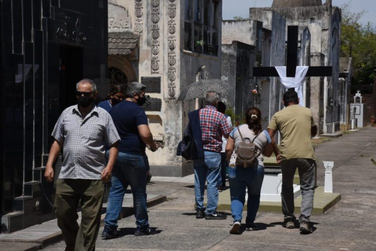 El 2 de noviembre fue declarado asueto administrativo y escolar