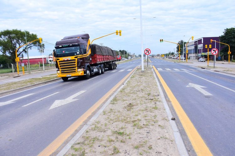 La licitación de la obra de la autovía hasta el barrio Namqom aportará a la seguridad vial