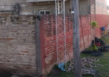 Operario cayó desde lo alto de una antena y sufrió múltiples fracturas