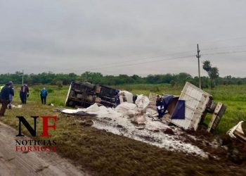 Volcó un camión en ruta 81 y encontraron «una sorpresa»