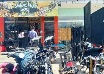 Inspeccionan talleres de motos en diferentes barrios de la capital