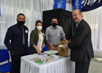 Palmetler fue reelecto como rector de la Unaf