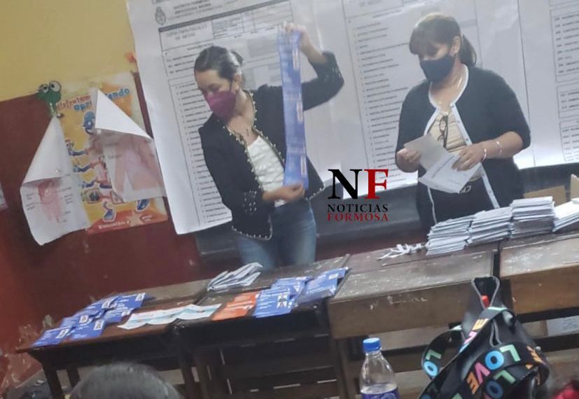 Cerraron los comicios y comenzó el escrutinio en mesas electorales