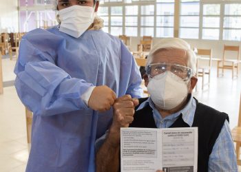 El domingo comienzan a aplicar terceras dosis de vacunas contra el COVID19