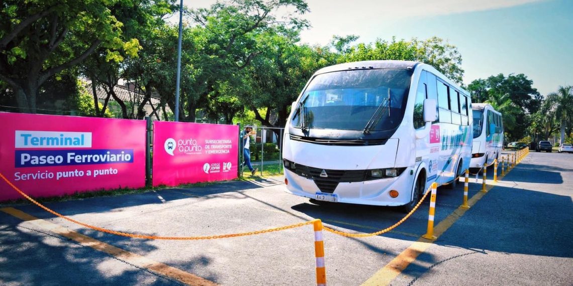 Arrancó el servicio de transporte urbano punto a punto: conocé los detalles
