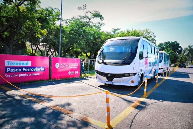 Arrancó el servicio de transporte urbano punto a punto: conocé los detalles