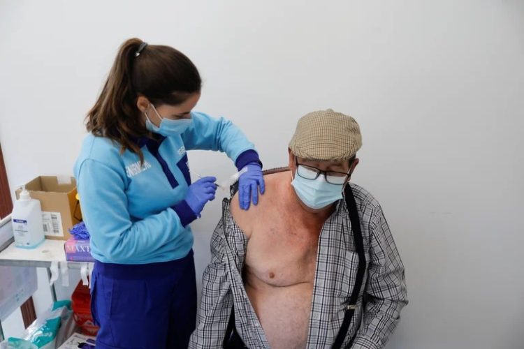 Vizzotti sobre vacunas anticovid: La 3° dosis debe aplicarse a los 6 meses de la 2°