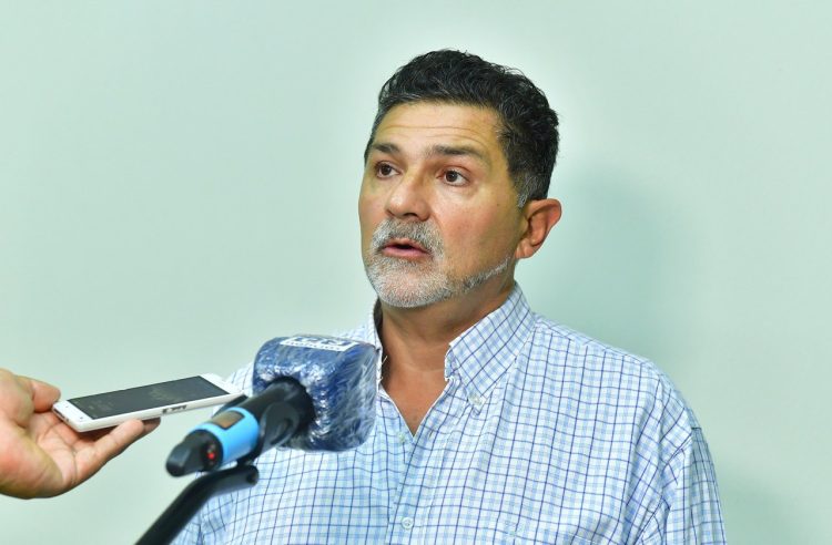 Ministro del STJ desmintió “tráfico de influencias” en el desalojo de un terreno en Lote 4