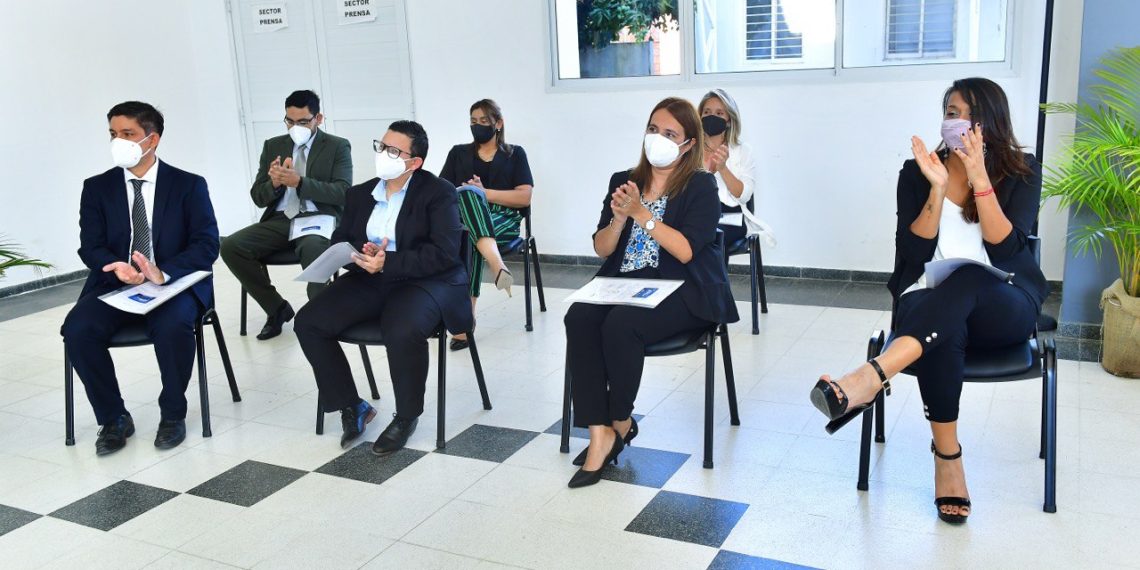 Asumieron seis directores y un subsecretario en el Ministerio de la Comunidad