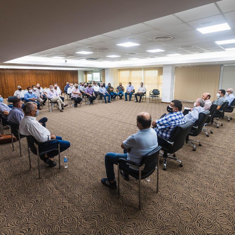 La provincia asumió el costo del aguinaldo de todos los municipales